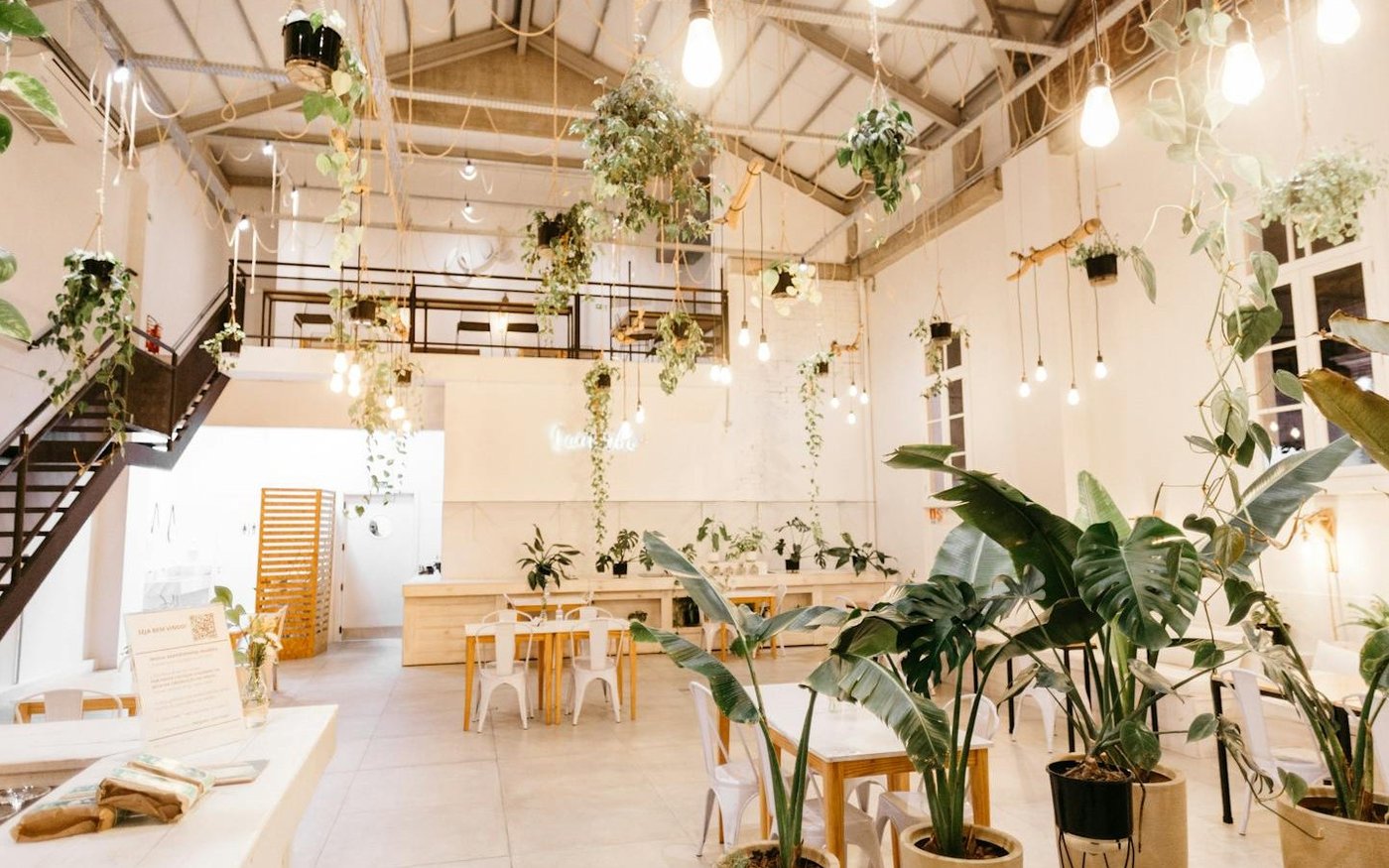 GREENHOUND COFFEE（犬カフェLP）のイメージアート
